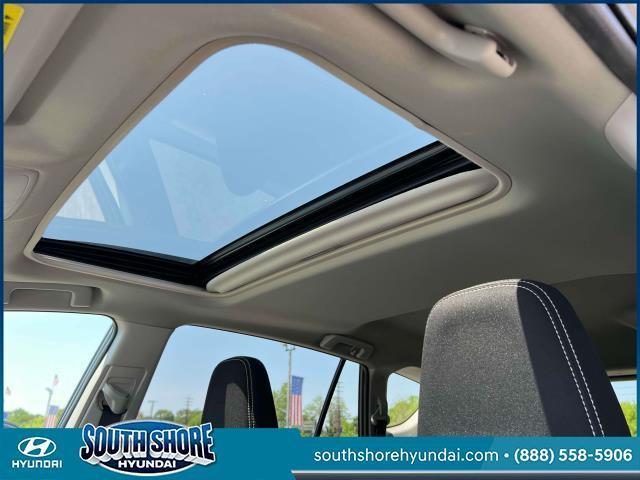 Photo of 2018 Magnetic Gray Metallic Toyota RAV4