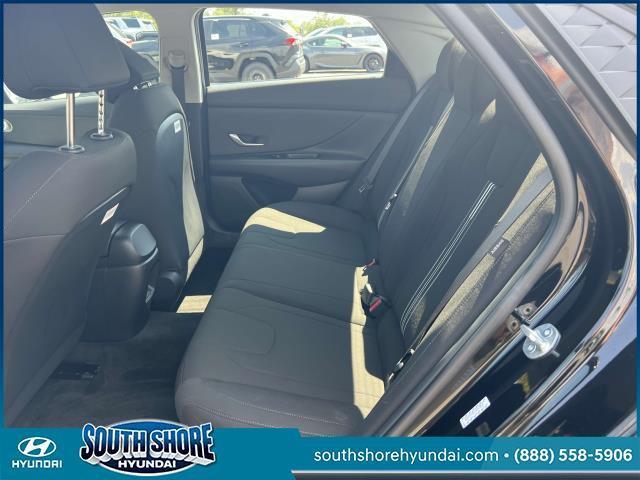 Photo of 2024 Abyss Black Hyundai ELANTRA HEV