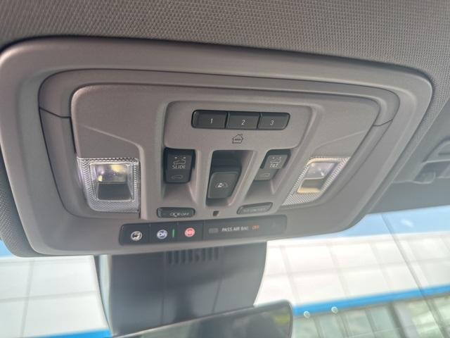 Photo of 2025 Gray GMC Sierra 1500