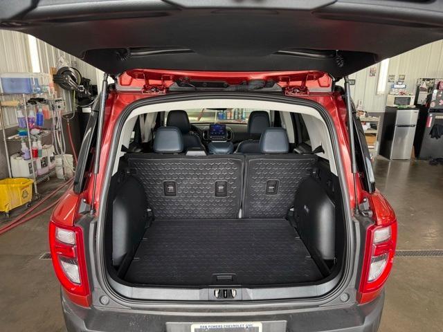 Photo of 2022 Hot Pepper Red Tinted Clearcoat Ford Bronco Sport