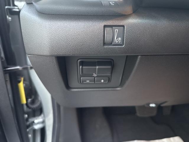 Photo of 2025 Sterling GMC Canyon