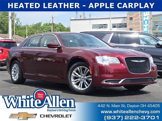 2019 Chrysler 300