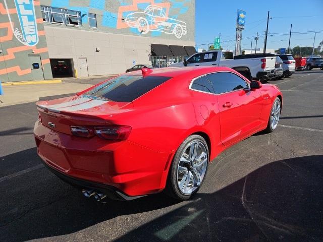 Photo of 2022 Red Chevrolet Camaro