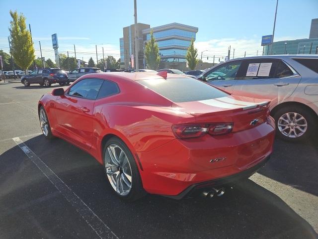 Photo of 2022 Red Chevrolet Camaro