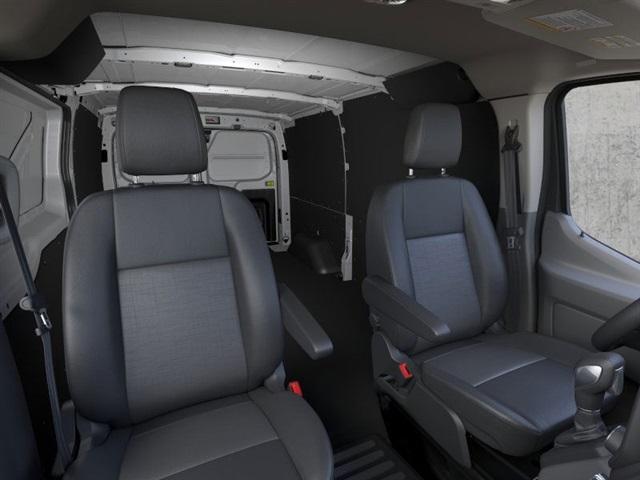 Photo of 2025 Oxford White Ford Transit-250