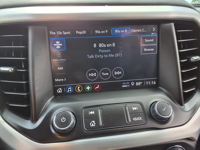 Photo of 2023 Summit White GMC Acadia