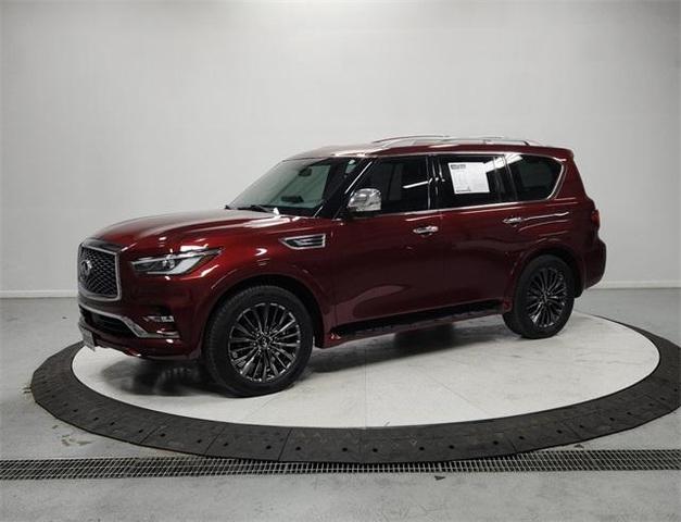 Photo of 2022 Coulis Red INFINITI QX80