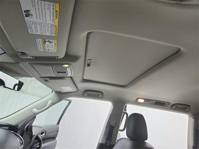Photo of 2024 Anthracite Gray INFINITI QX80
