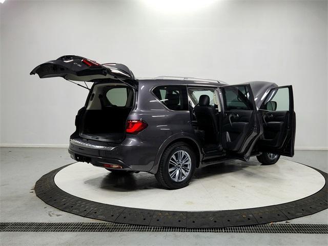 Photo of 2024 Anthracite Gray INFINITI QX80