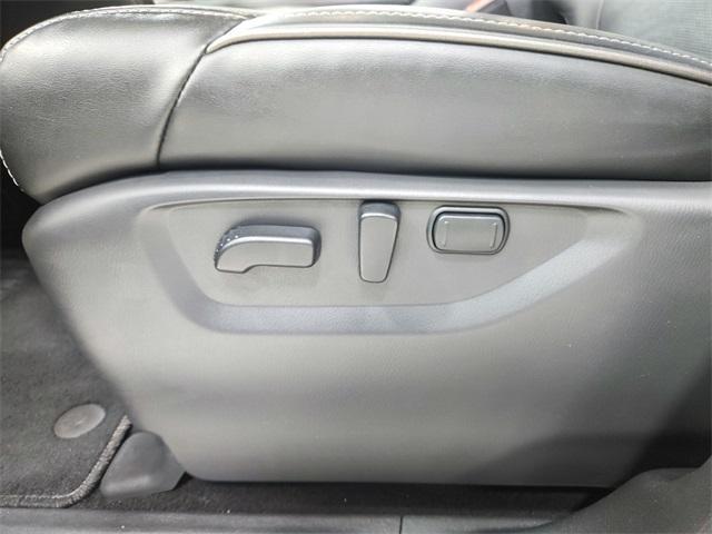 Photo of 2024 Anthracite Gray INFINITI QX80