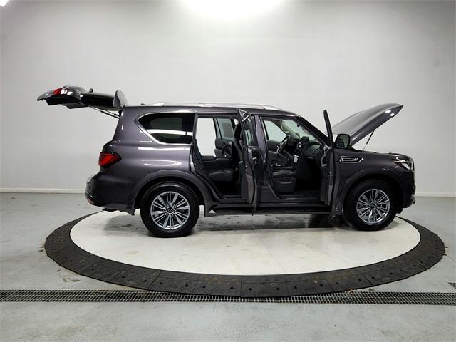 Photo of 2024 Anthracite Gray INFINITI QX80