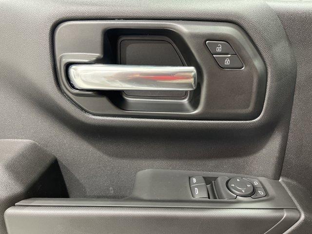 Photo of 2025 Summit White GMC Sierra 1500