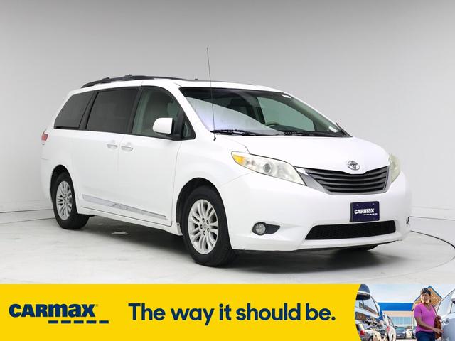 2013 Toyota Sienna