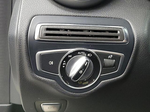 Photo of 2016 White Mercedes-Benz C-Class