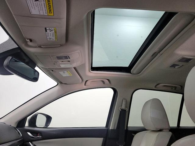 Photo of 2016 Brown Mazda CX-5