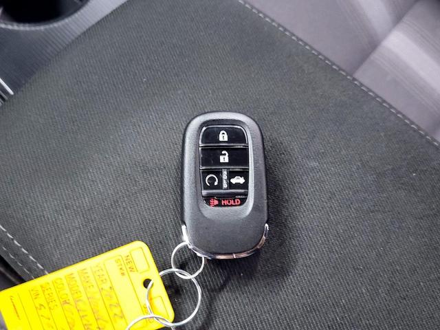 Photo of 2022 Gray Honda Civic