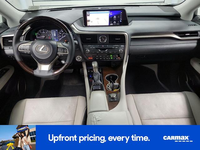 Photo of 2017 Silver Lexus RX 350