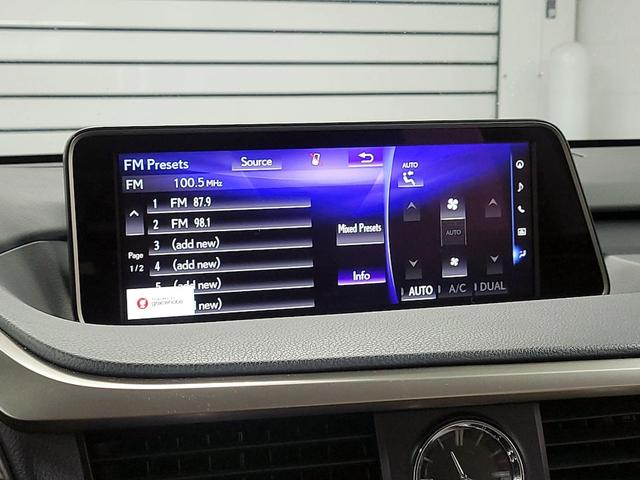 Photo of 2017 Silver Lexus RX 350