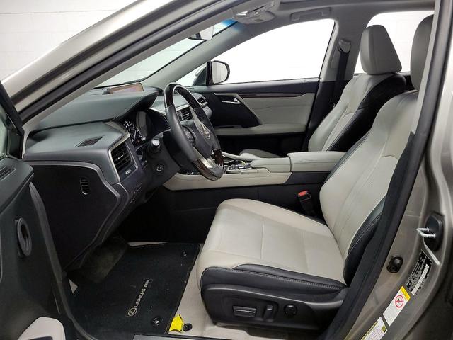Photo of 2017 Silver Lexus RX 350