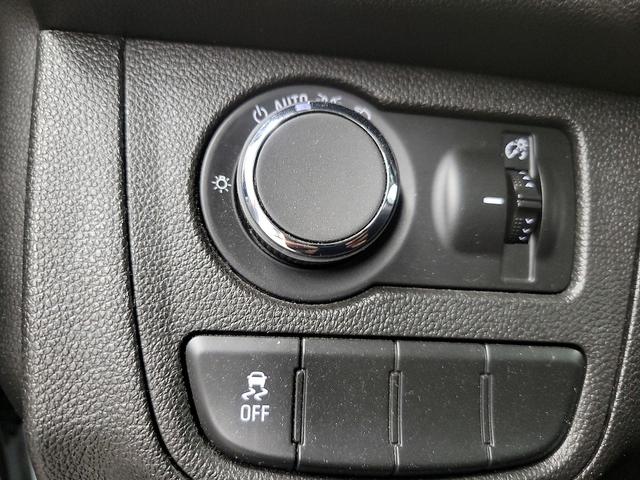 Photo of 2016 White Chevrolet Spark