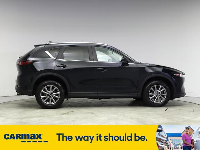 Photo of 2022 Black Mazda CX-5