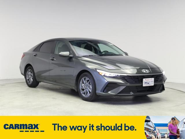 2024 Hyundai Elantra