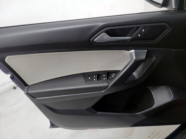 Photo of 2021 Blue Volkswagen Tiguan