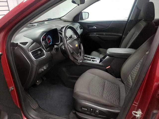 Photo of 2018 Red Chevrolet Equinox
