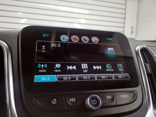 Photo of 2018 Red Chevrolet Equinox