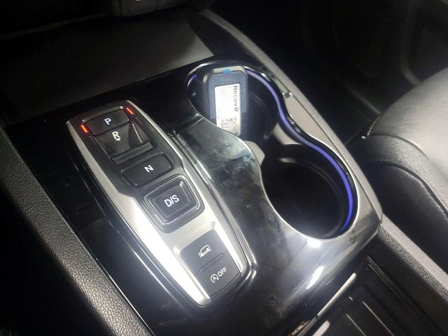 Photo of 2019 Gray Honda Pilot
