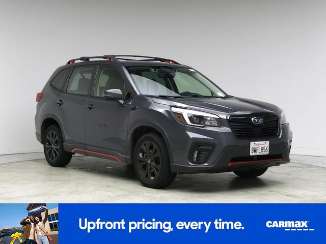 Photo of 2021 Gray Subaru Forester