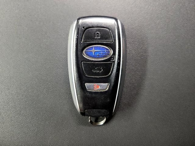 Photo of 2021 Gray Subaru Forester