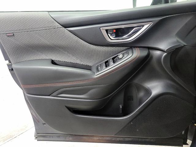 Photo of 2021 Gray Subaru Forester