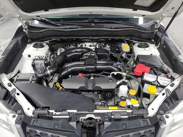 Photo of 2014 Pearl Subaru Forester