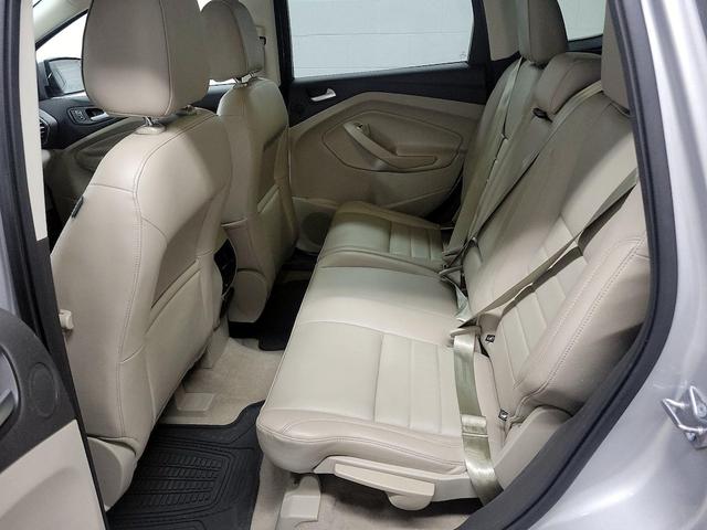 Photo of 2016 Silver Ford Escape