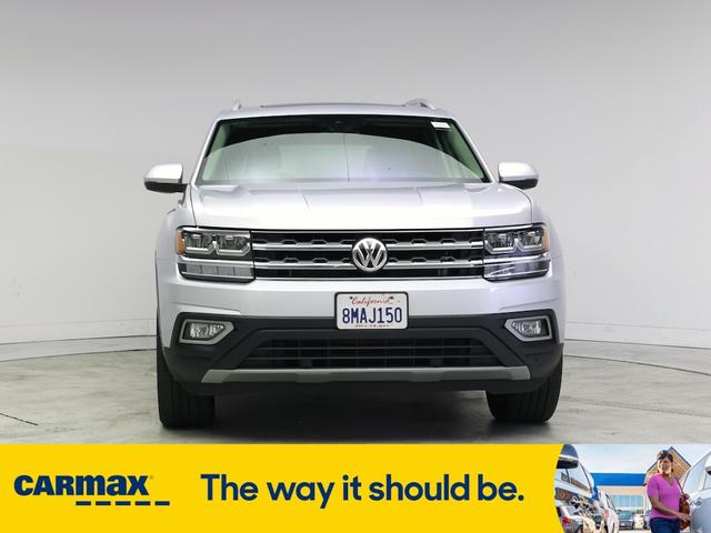 Photo of 2019 Gray Volkswagen Atlas