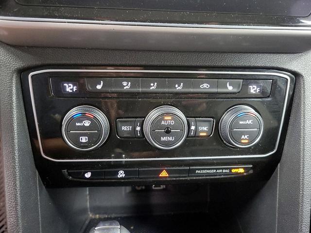Photo of 2019 Gray Volkswagen Atlas