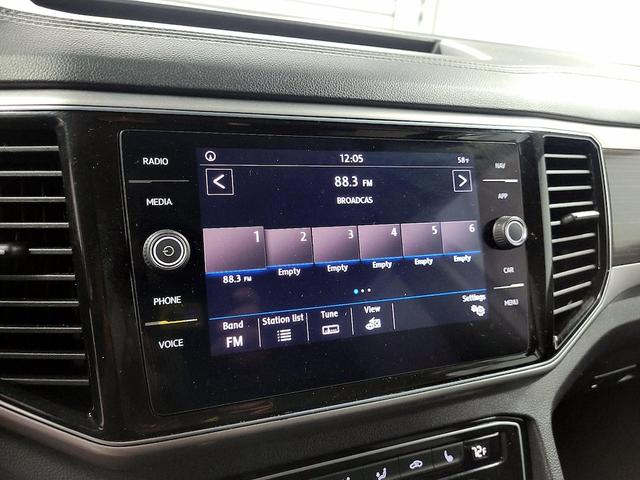 Photo of 2019 Gray Volkswagen Atlas