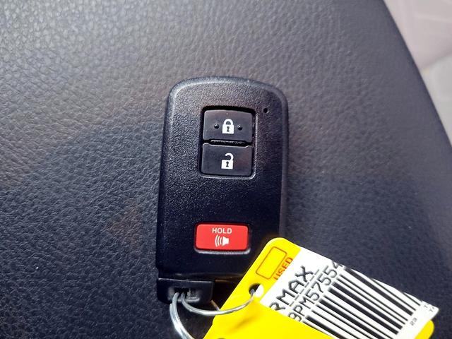 Photo of 2023 Gray Toyota Tacoma