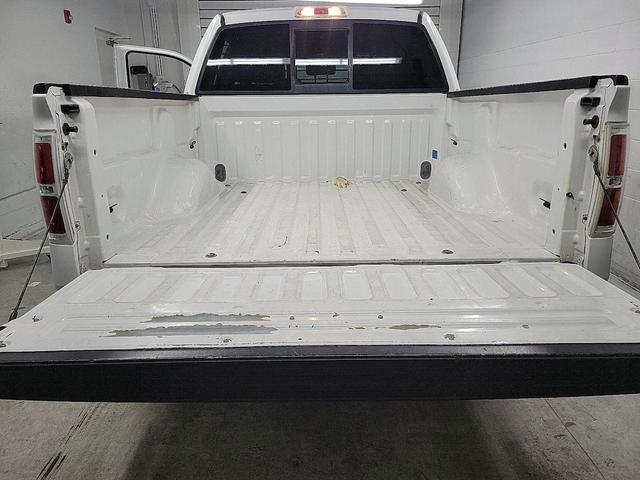 Photo of 2014 White Ford F-150