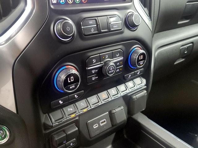 Photo of 2020 Black Chevrolet Silverado 1500