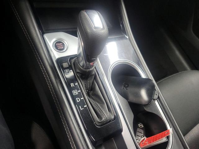 Photo of 2023 Burgundy Nissan Altima