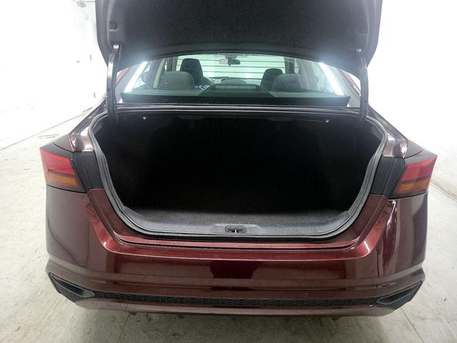 Photo of 2023 Burgundy Nissan Altima