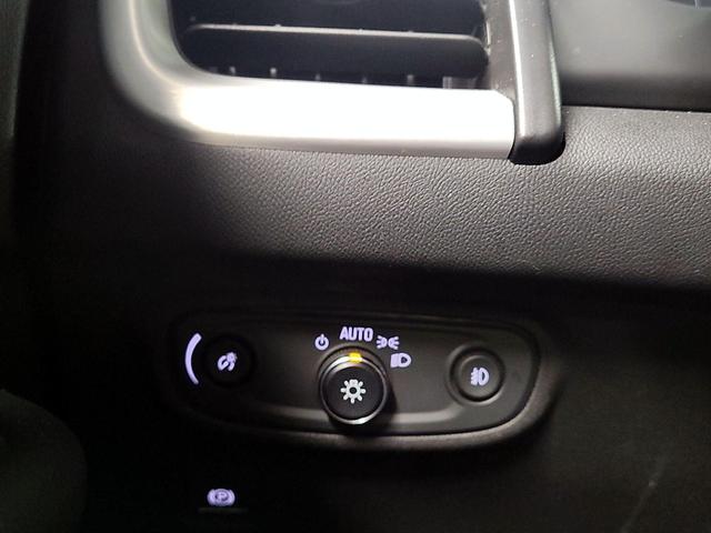 Photo of 2023 White GMC Terrain