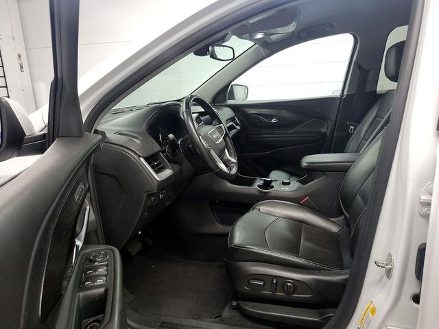 Photo of 2023 White GMC Terrain