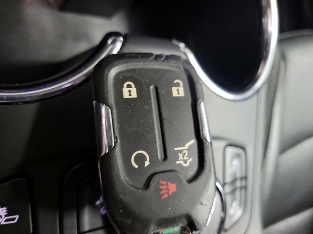 Photo of 2023 White GMC Terrain
