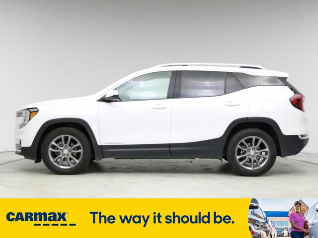 Photo of 2023 White GMC Terrain