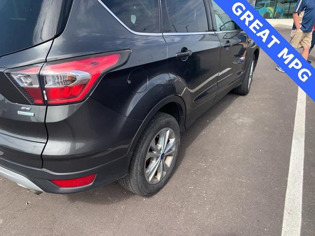 Photo of 2017 Magnetic Ford Escape