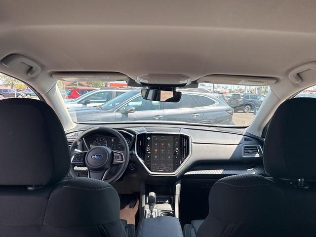 Photo of 2025 Ice Silver Metallic Subaru Ascent