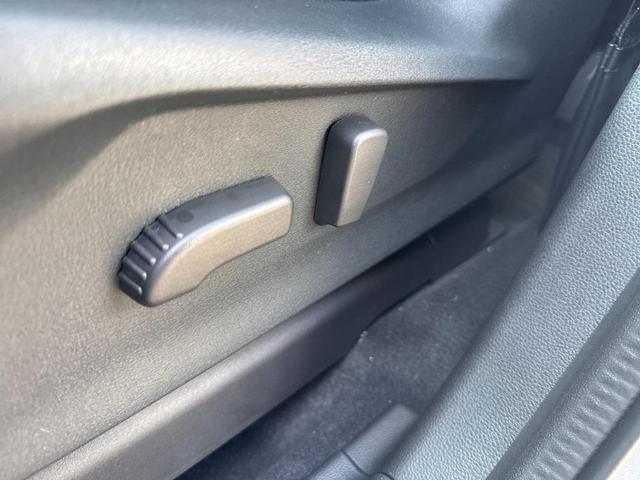 Photo of 2025 Ice Silver Metallic Subaru Ascent